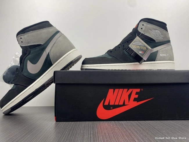 Kicked Out Shoe Store CT8013-170 12 Air Jordan Royalty 0726